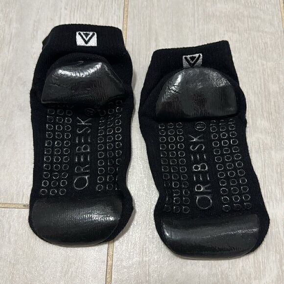 New Black arenesk OS black sock - Picture 2 of 2